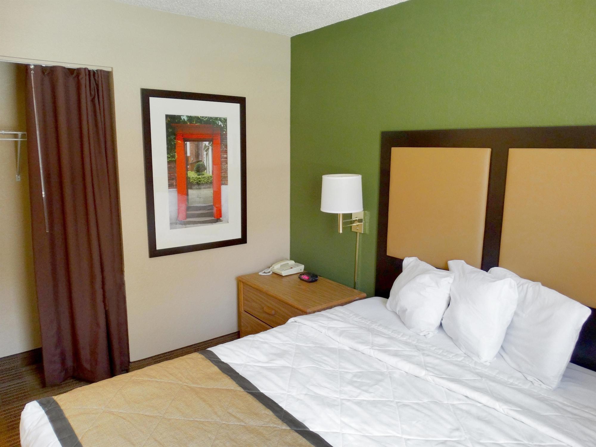 Extended Stay America Select Suites - Jacksonville Salisbury Rd Southpoint Екстер'єр фото