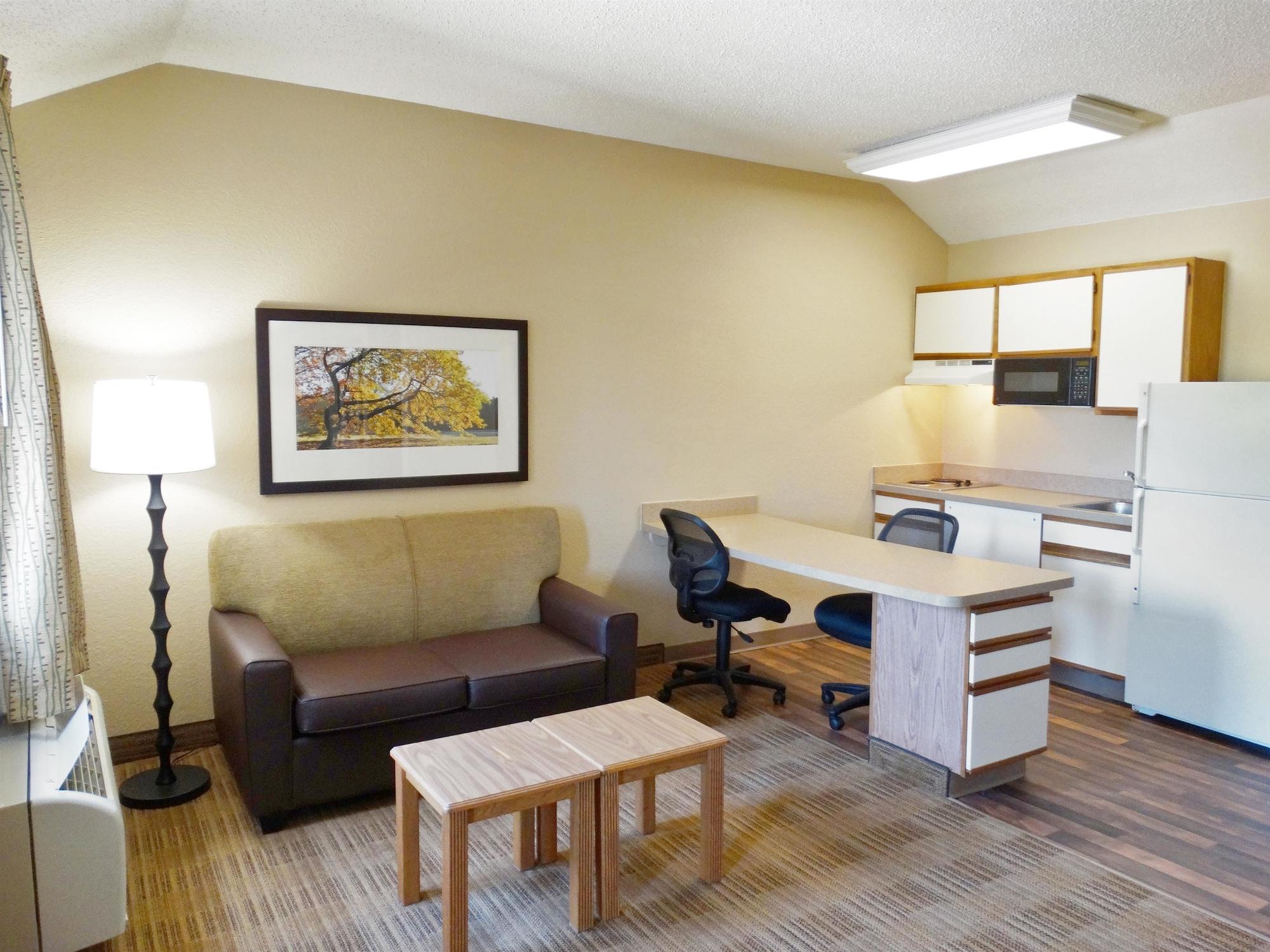 Extended Stay America Select Suites - Jacksonville Salisbury Rd Southpoint Екстер'єр фото